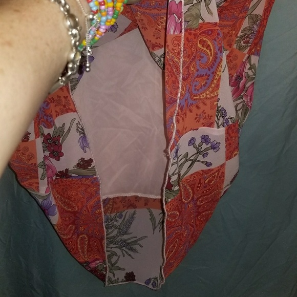 Spring colored skirt - Picture 4 of 5